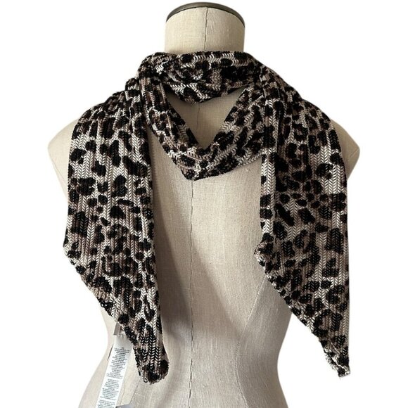 Chicos Womens Fauna Mesh Leopard Print Oblong Scarf Bohemian Art to Wear Classic - Picture 3 of 6